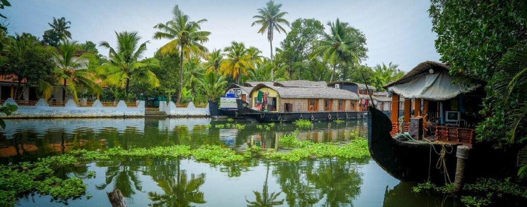 KERALA TOURS